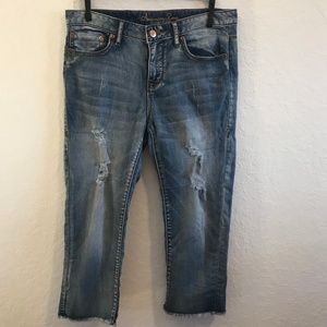 American Rag Cie Distressed Crop Raw Edge Size 5